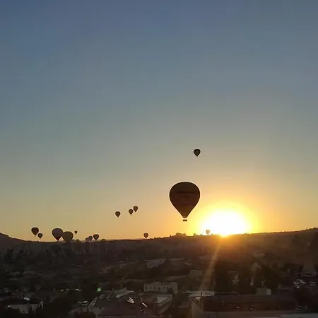 Balloon View Hotel 3*