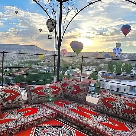 Balloon View Hotel 3*
