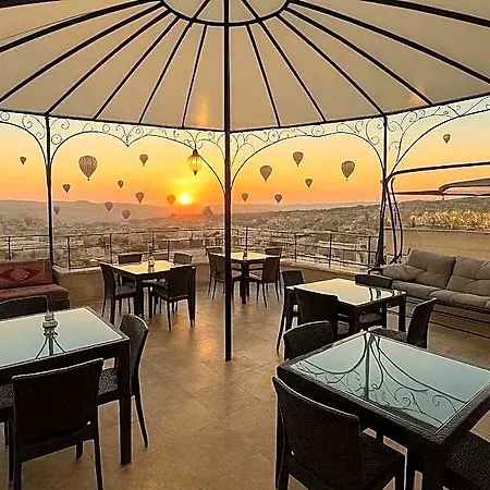 Balloon View Hotel 3*